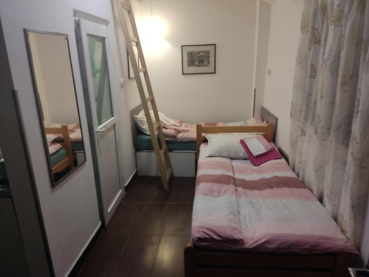 Green Point Apartments Dusanovac 客房 照片